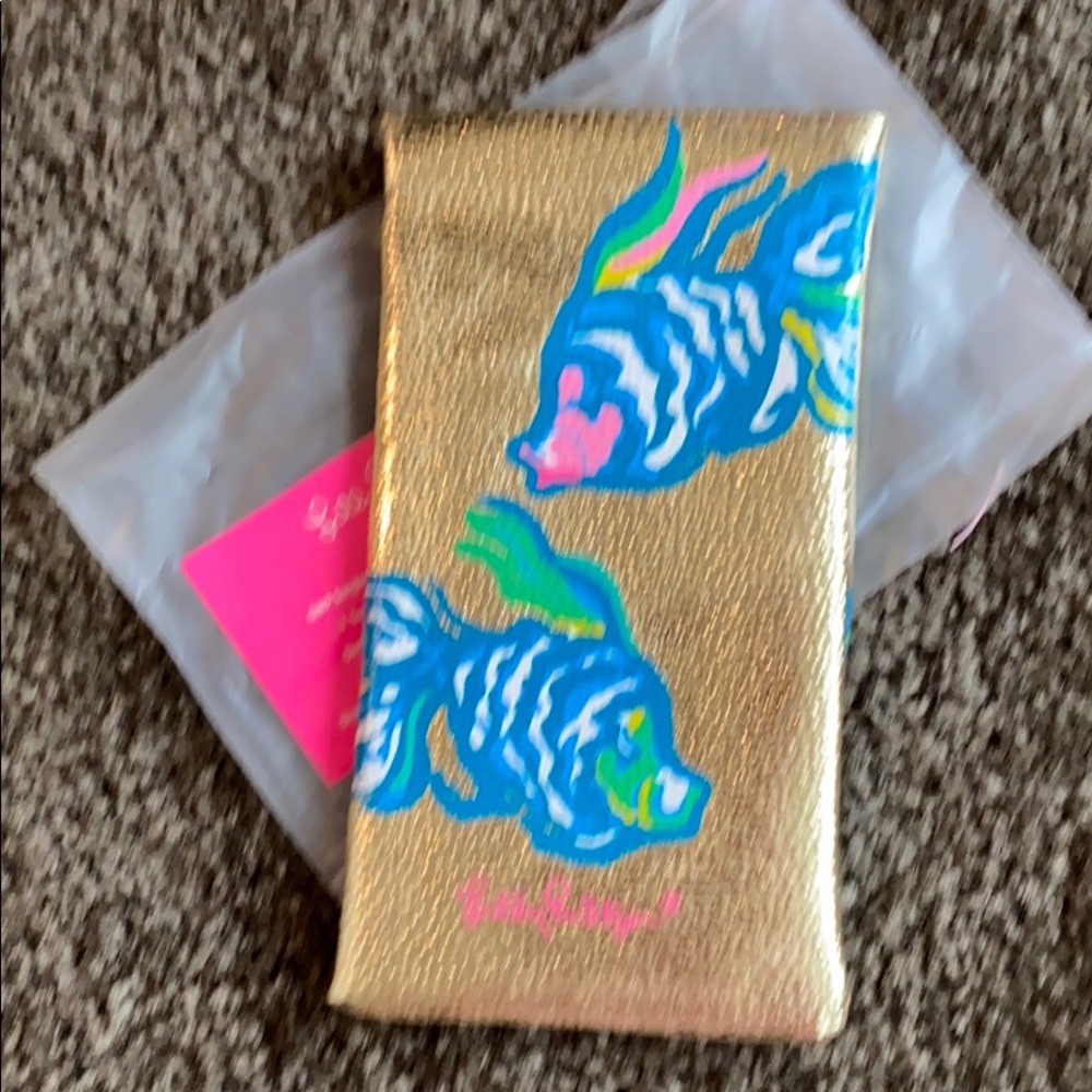 Lilly Pulitzer glass case